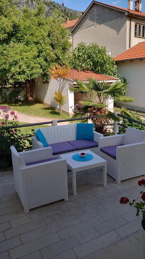 Apartments Tulipan - With Free Private Parking Garage Mostar Exterior foto